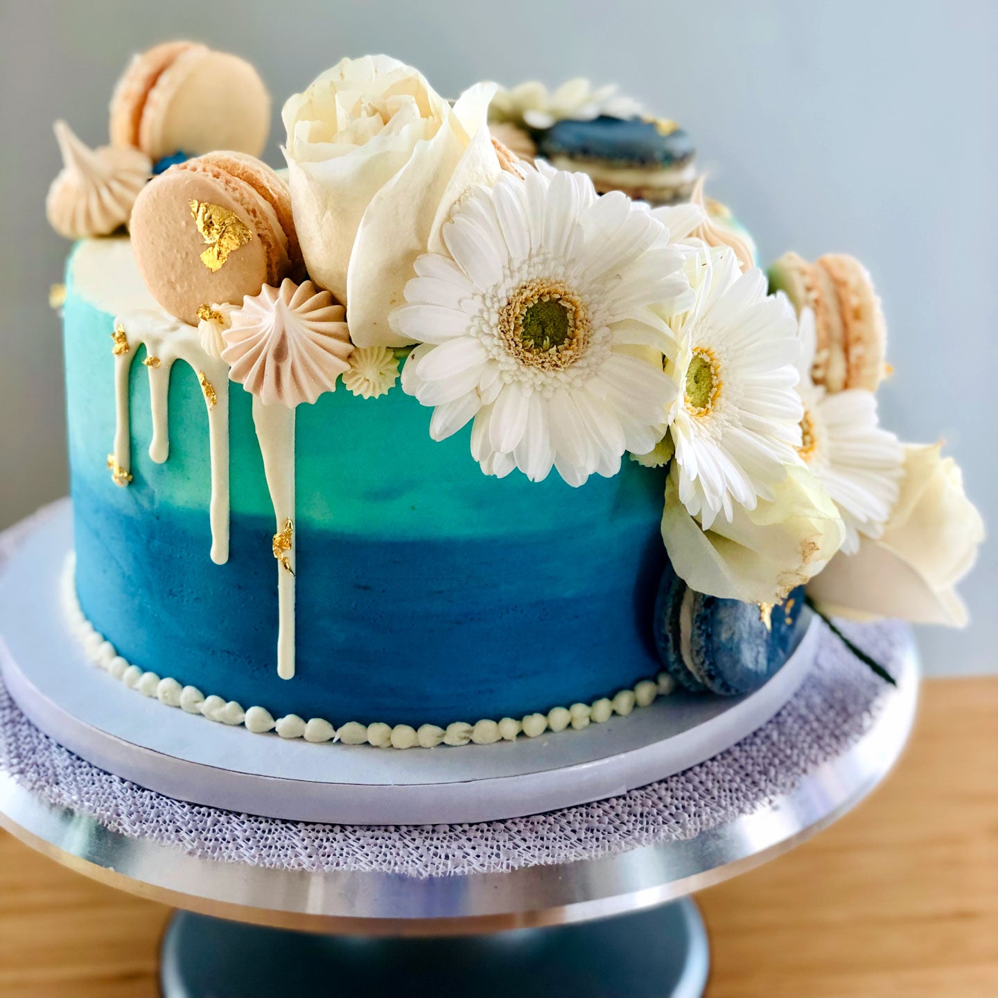 Maxine Baked 2-Layer Cakes, 6-inch